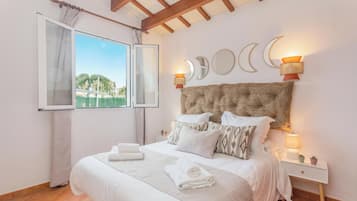 3 soverom, strykejern/-brett, wi-fi (inkludert) og sengetøy