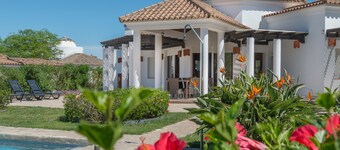 Villa Lila with Private Pool, Garden and Wi-Fi