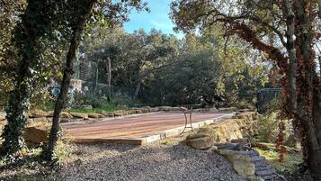 Enceinte de lâhĂ©bergement