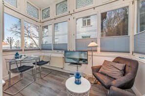 Fernseher