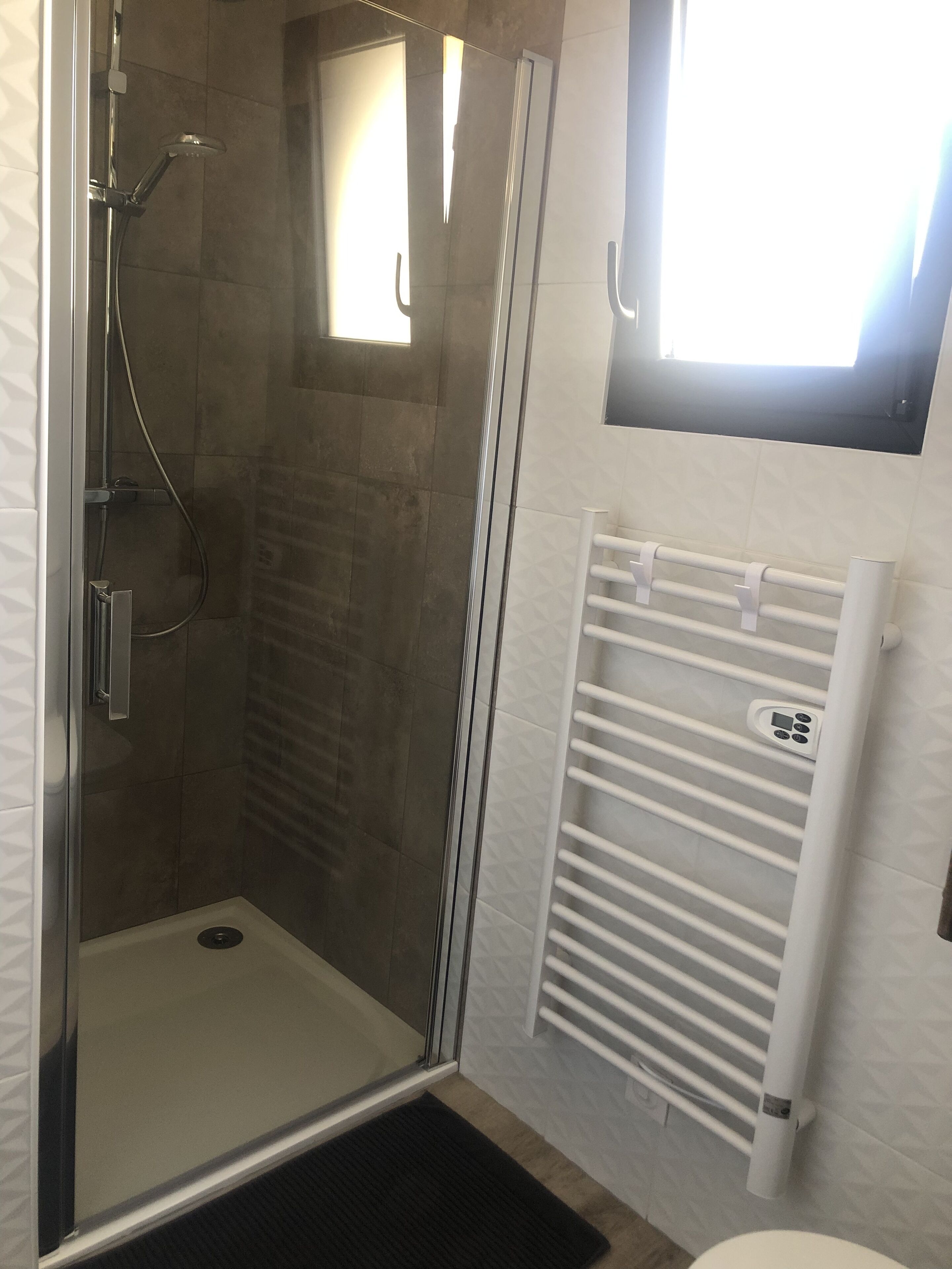 Maisonette-1 with terrace 100m from the beach