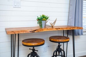 Dining - Emmy's Haus | Country Cabin for Couples (Fredericksburg)
