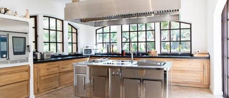 Oven, dining tables