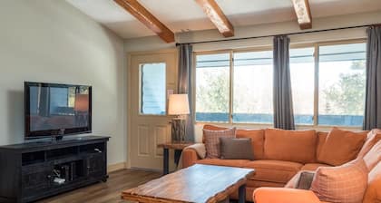 Brookside II B-305 | 1 Bed, 1 Bath