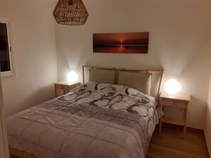 3 Schlafzimmer, Bügeleisen/Bügelbrett, WLAN, Bettwäsche