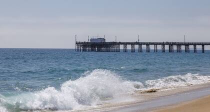 Newly Updated Beachfront Upper Unit - Oceanfront Balcony