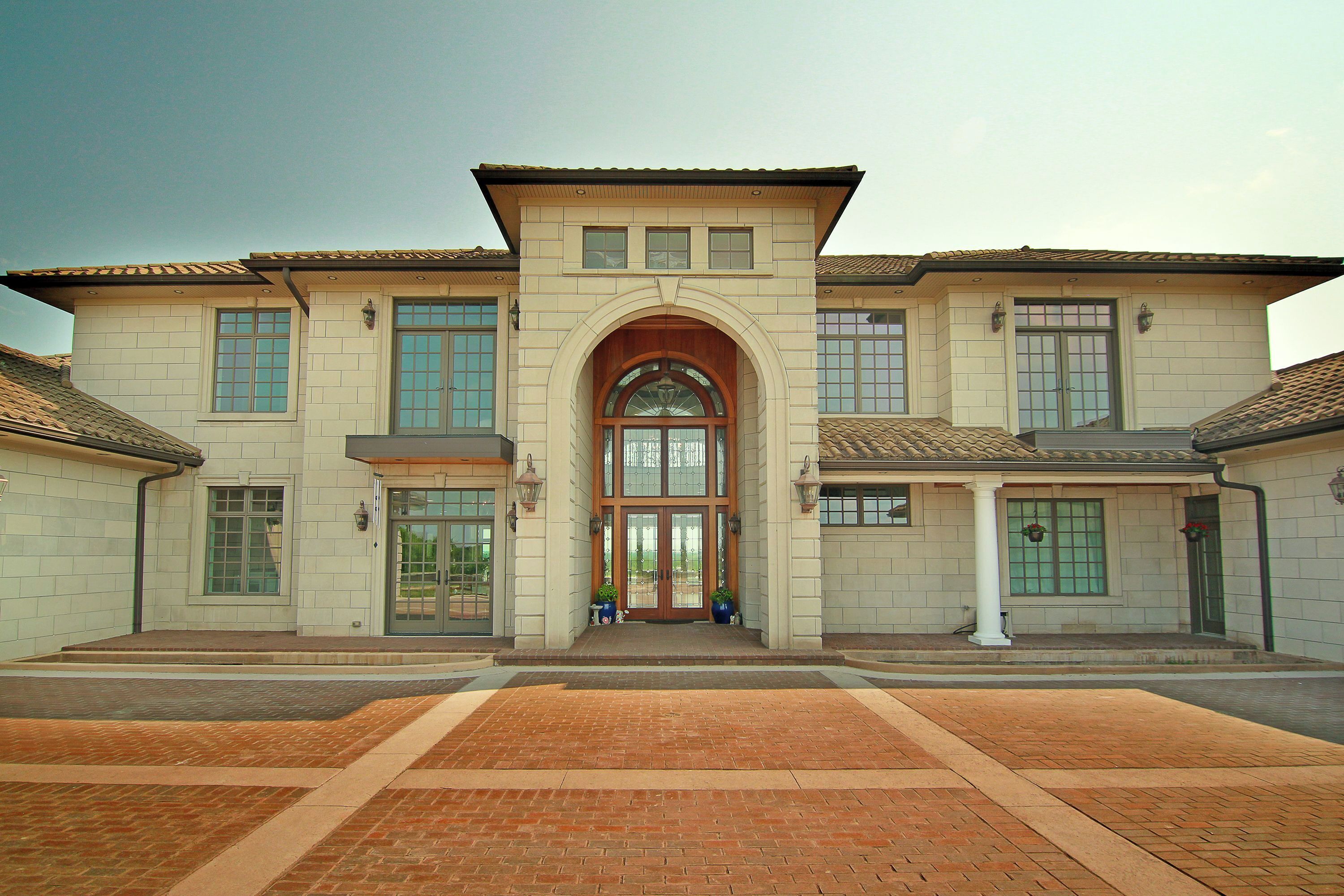 The Kentucky Dream Estate