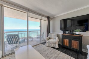 Una Smart TV, un reproductor de DVD