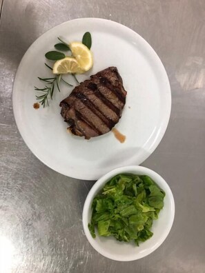 Food and drink - HOTEL RIVER (Civitella Roveto)