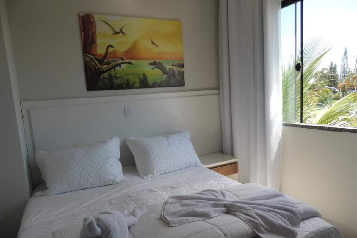Minibar, caja fuerte, escritorio y wifi gratis
