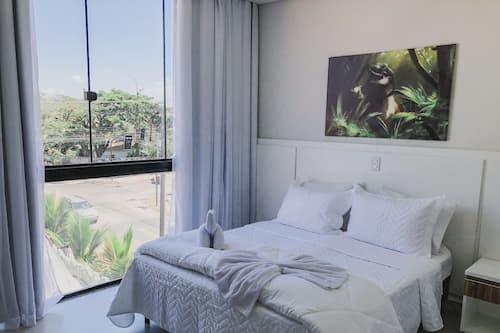 Quarto Familia Standard | Frigobar, cofres nos quartos, escrivaninha, Wi-Fi de cortesia
