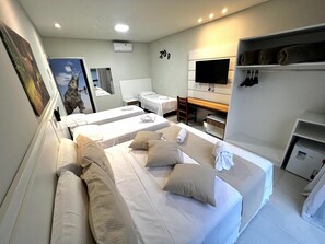 包含每日自助早餐