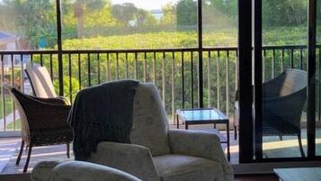 Apartment, 2 Schlafzimmer | Wohnzimmer