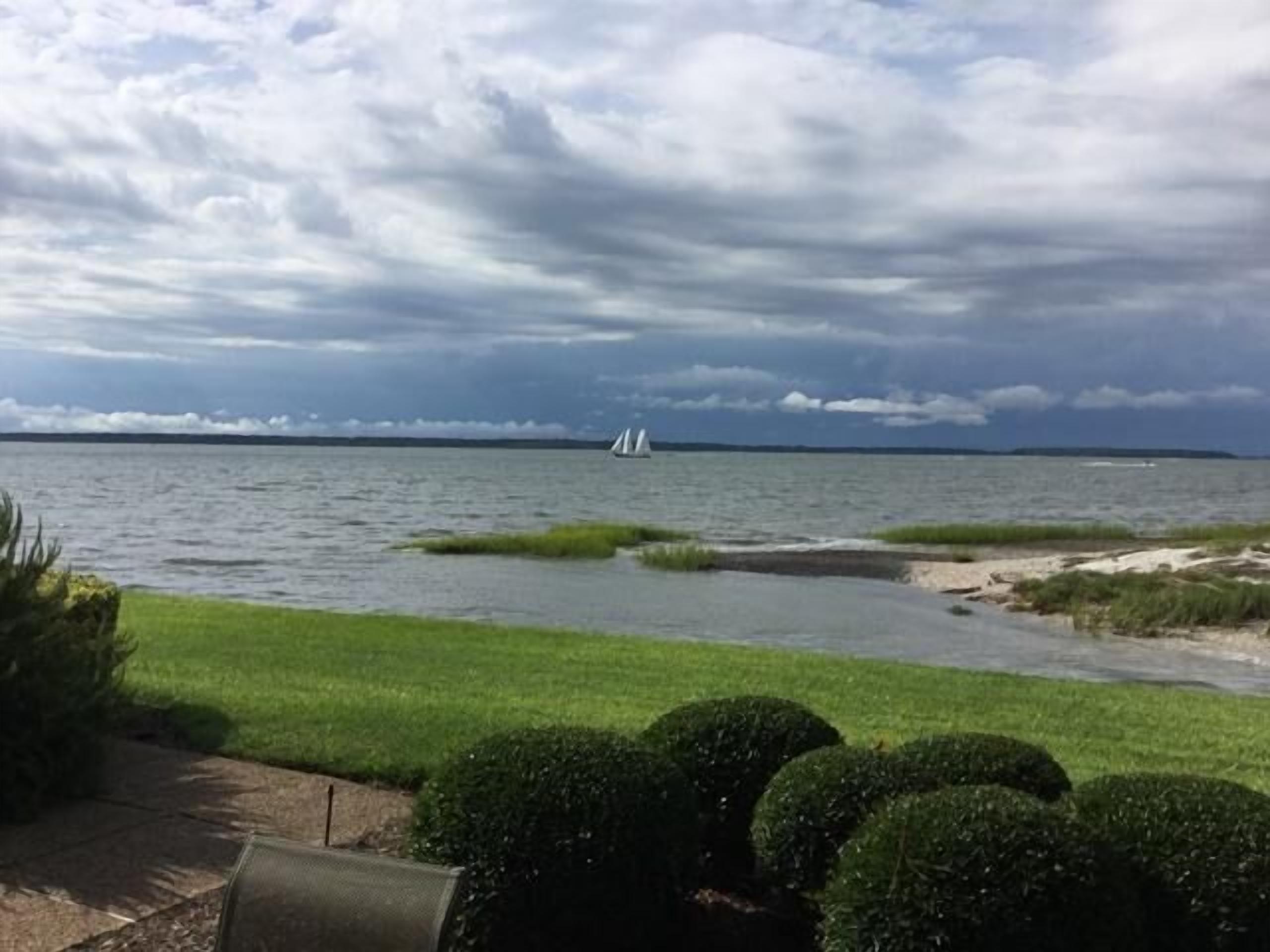 Elegant Townhome w/ Breathtaking Water Views in the heart of Harbour Town