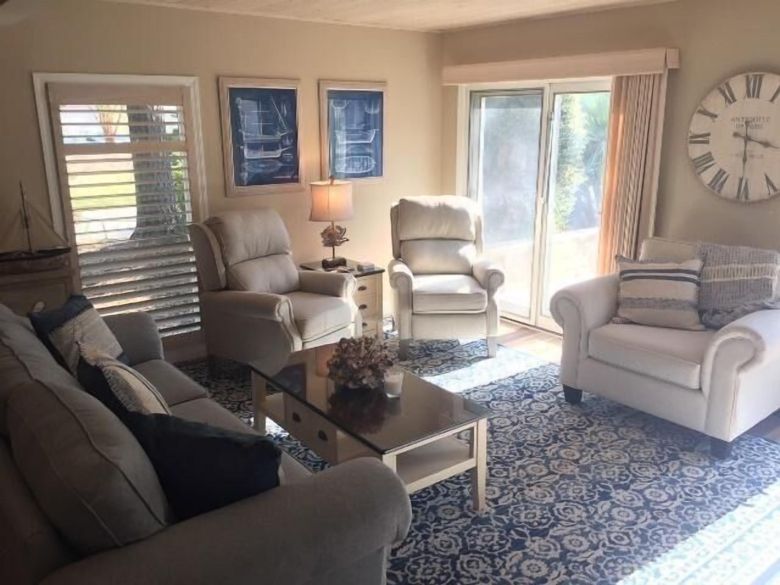 Updated 3-story end-unit w/ water views in the heart of Harbour Town