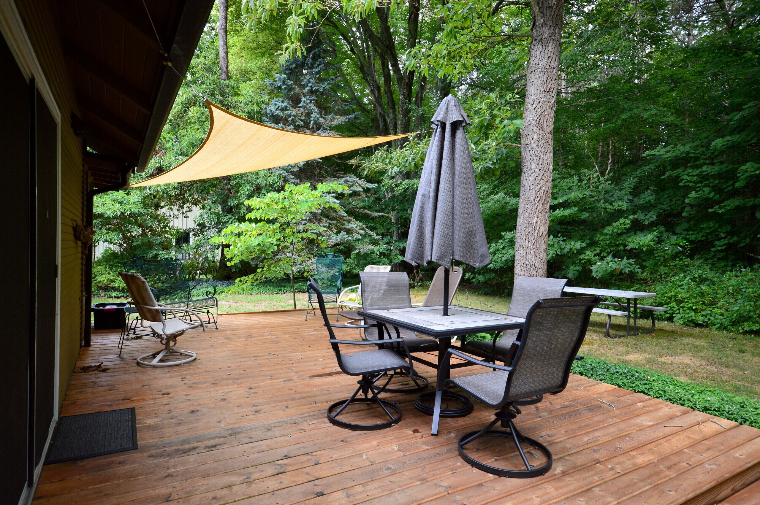 Brown Cottage | 3 Bed, 1.5 Bath