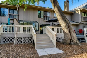 Exterior - 188 Beachwalk – Family-Friendly Villa Just Steps from the Beach! (Hilton Head Island)