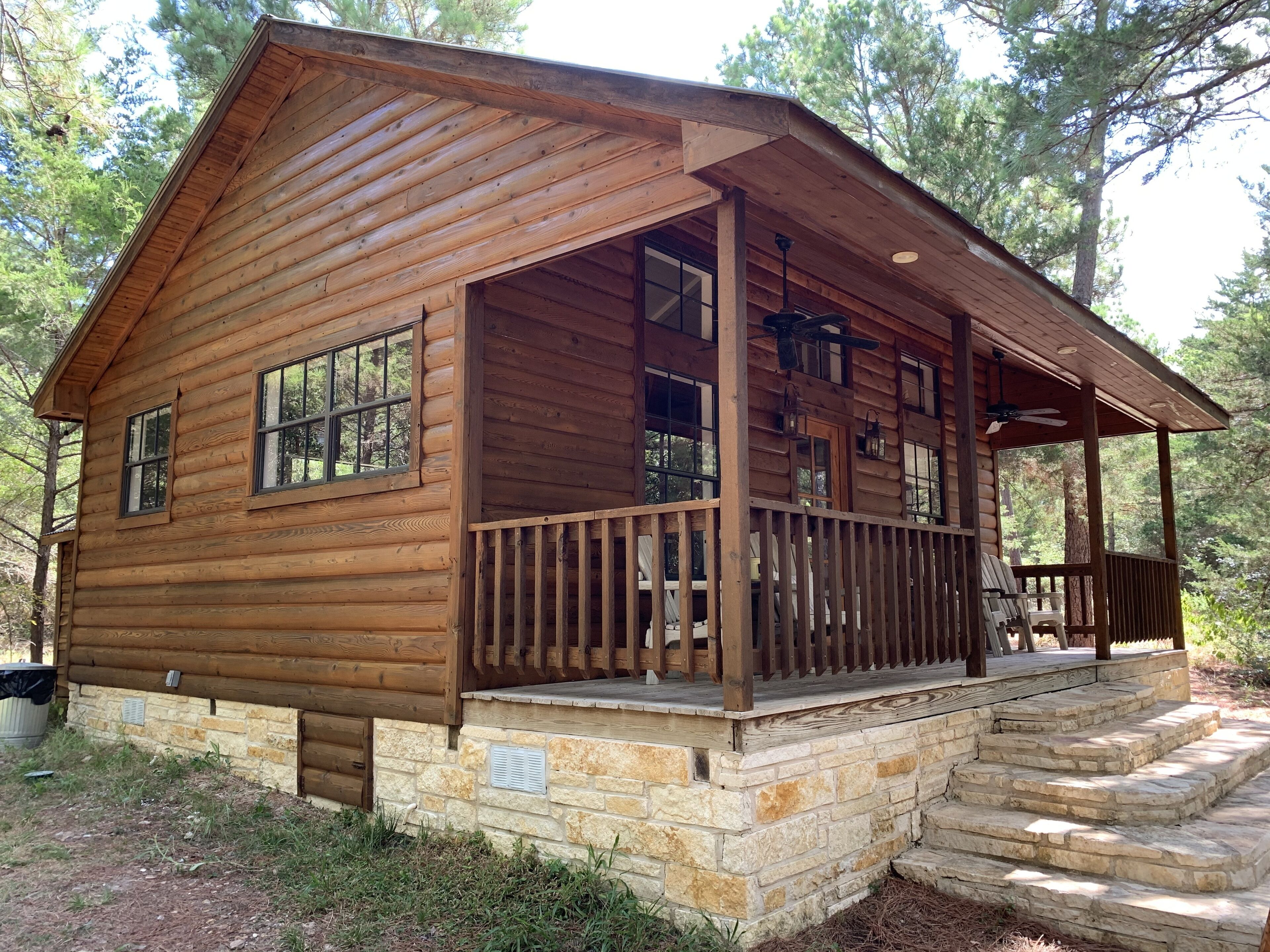 Piney Woods Cabin