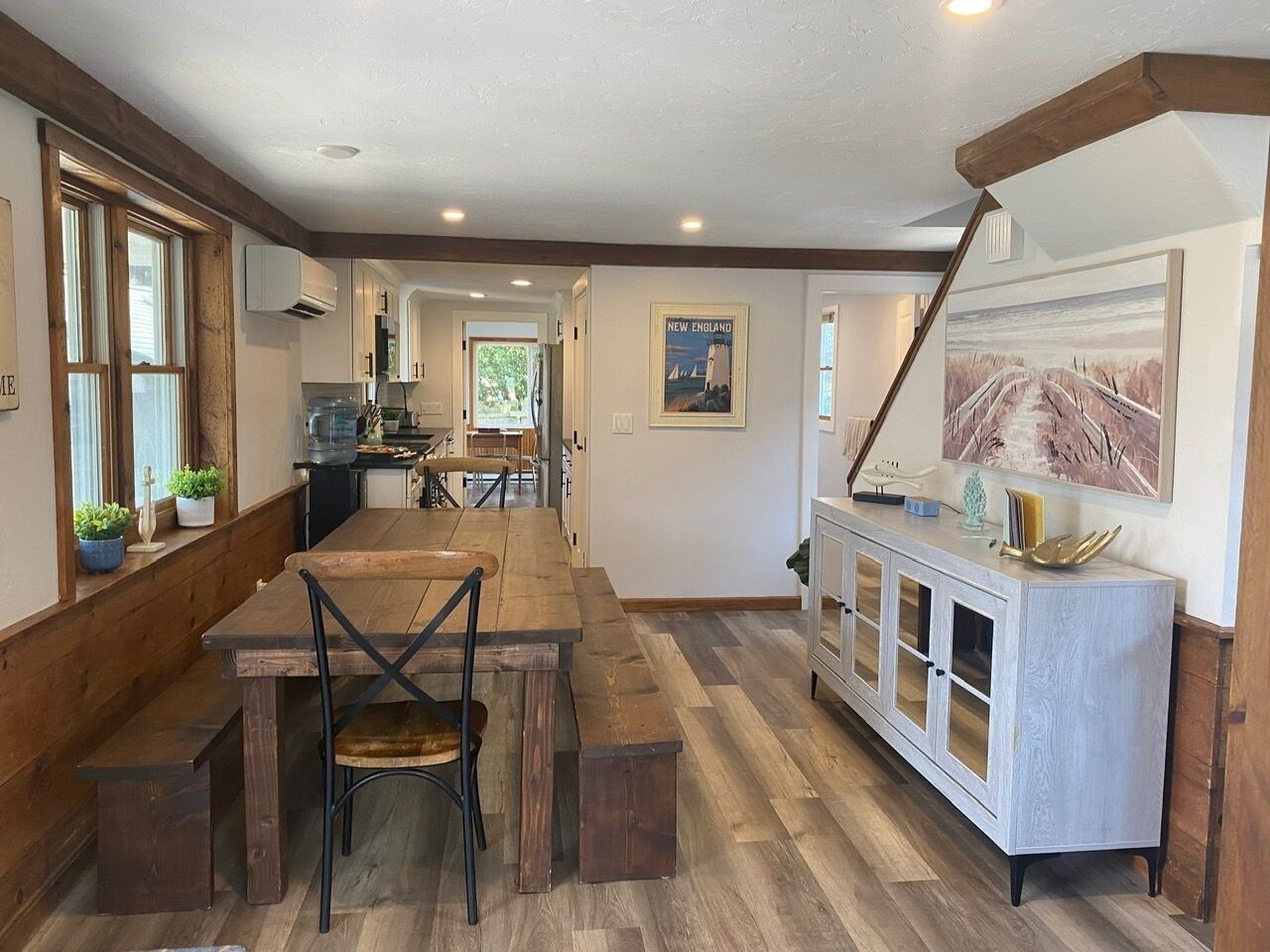 Newly remodeled 4 bed/2 bath, walking distance to beautiful Duxbury Beach!