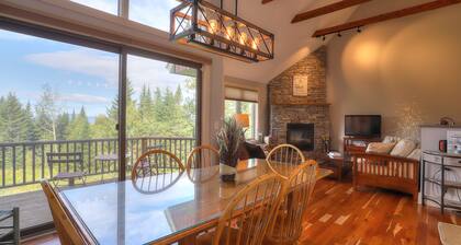 Rock Pond Condo 45 - Beautiful Ski in/Ski out condo unit on Saddleback!