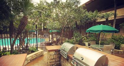 TRANQUIL GETAWAY! MARINA! KITCHEN! STUDIO for 4!