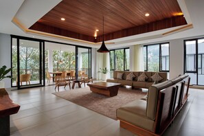 Family Villa | Living area | 32-inch TV with digital channels, DVD player - Atsuka Hill View 8BR Vila with Private Heated Pool (Cimenyan)