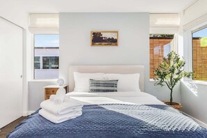 2 bedrooms, free WiFi, bed sheets