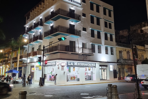 Fachada da propriedade