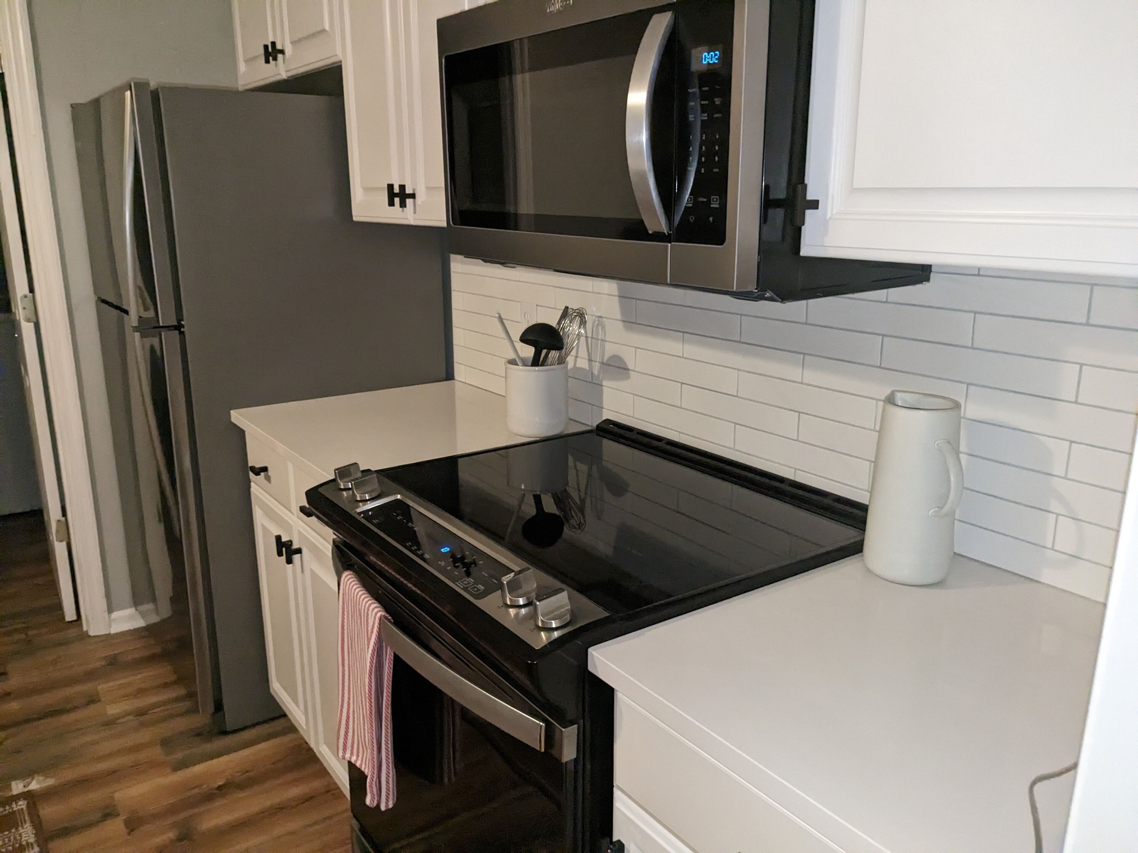 Perfect Lake Haven for Family Retreats w/Private Dock.  