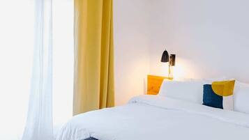 1 bedroom, iron/ironing board, travel crib, WiFi