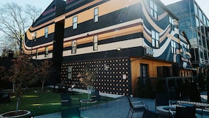 Exterior - Songwriter's Suite: Luxe Music Row Stay! (Nashville)