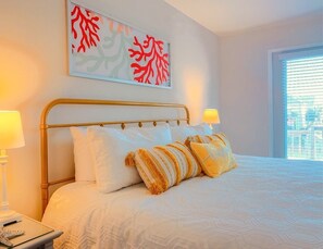 3 chambres, fer et planche à repasser, Wi-Fi gratuit, draps fournis