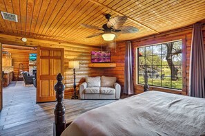 4 Schlafzimmer, Schreibtisch, Bügeleisen/Bügelbrett, WLAN