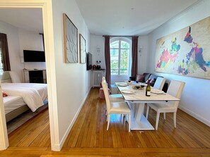 1 bedroom, soundproofing, iron/ironing board, free WiFi - L'appartement Jean Bologne L (Paris)