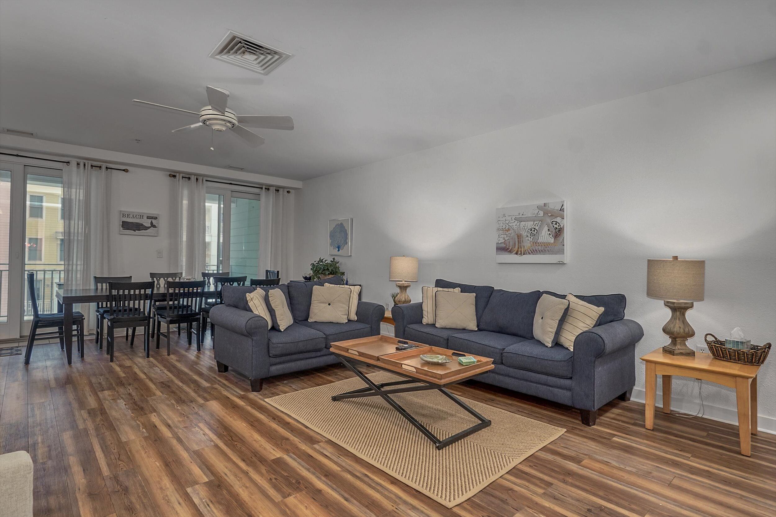 Oceanfront building and gorgeous Bay views! Newly renovated