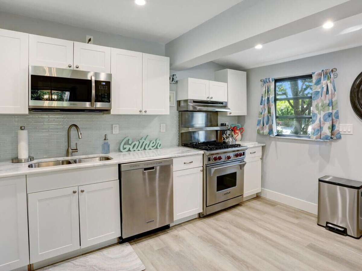Photo 7 of Private Home Minutes Away from Downtown Naples and Beautiful Naples Beaches