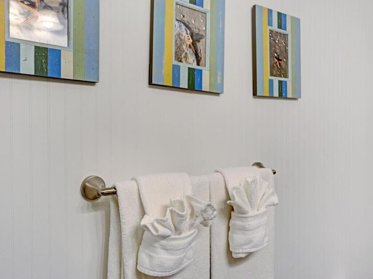 Photo 24 of Seahorse Villa 856 98th – Short Distance to Beaches, Shopping, & Dining