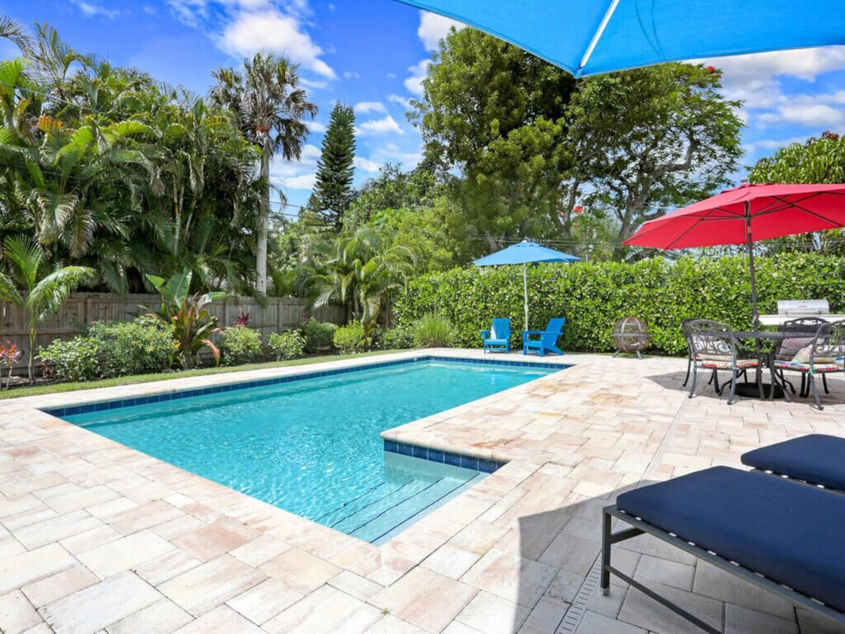 Photo 2 of Seahorse Villa 856 98th – Short Distance to Beaches, Shopping, & Dining