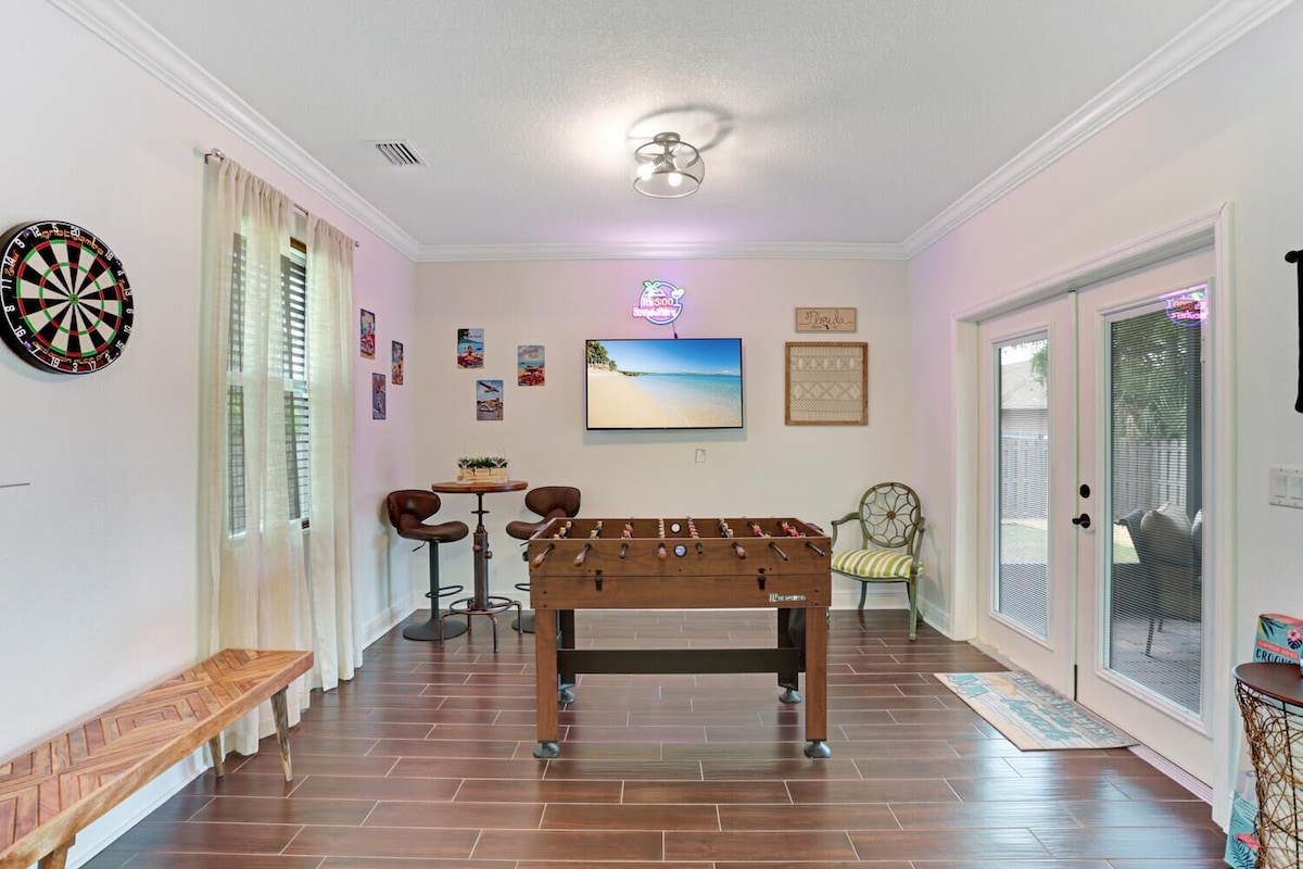 Photo 15 of Spacious Home with Game Room in Naples – Minutes to Beaches & Restaurants