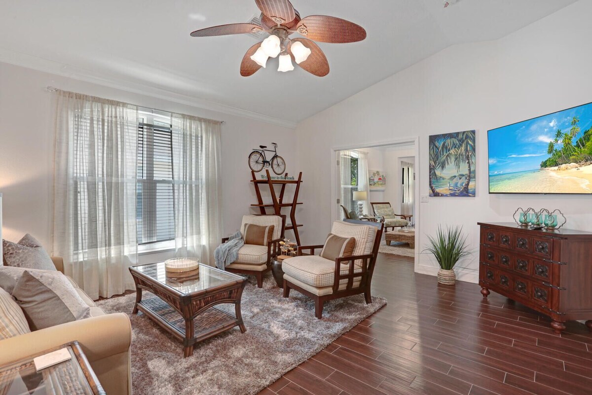 Photo 10 of Spacious Home with Game Room in Naples – Minutes to Beaches & Restaurants