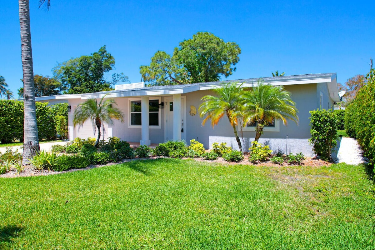 Photo 28 of Beautiful Home with Private Pool – Minutes from Downtown Naples and Beaches