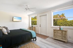 3 Schlafzimmer, Schreibtisch, Bügeleisen/Bügelbrett, kostenloses WLAN