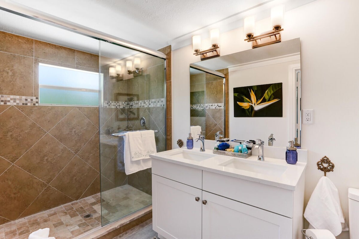 Photo 20 of Beautiful Home with Private Pool – Minutes from Downtown Naples and Beaches
