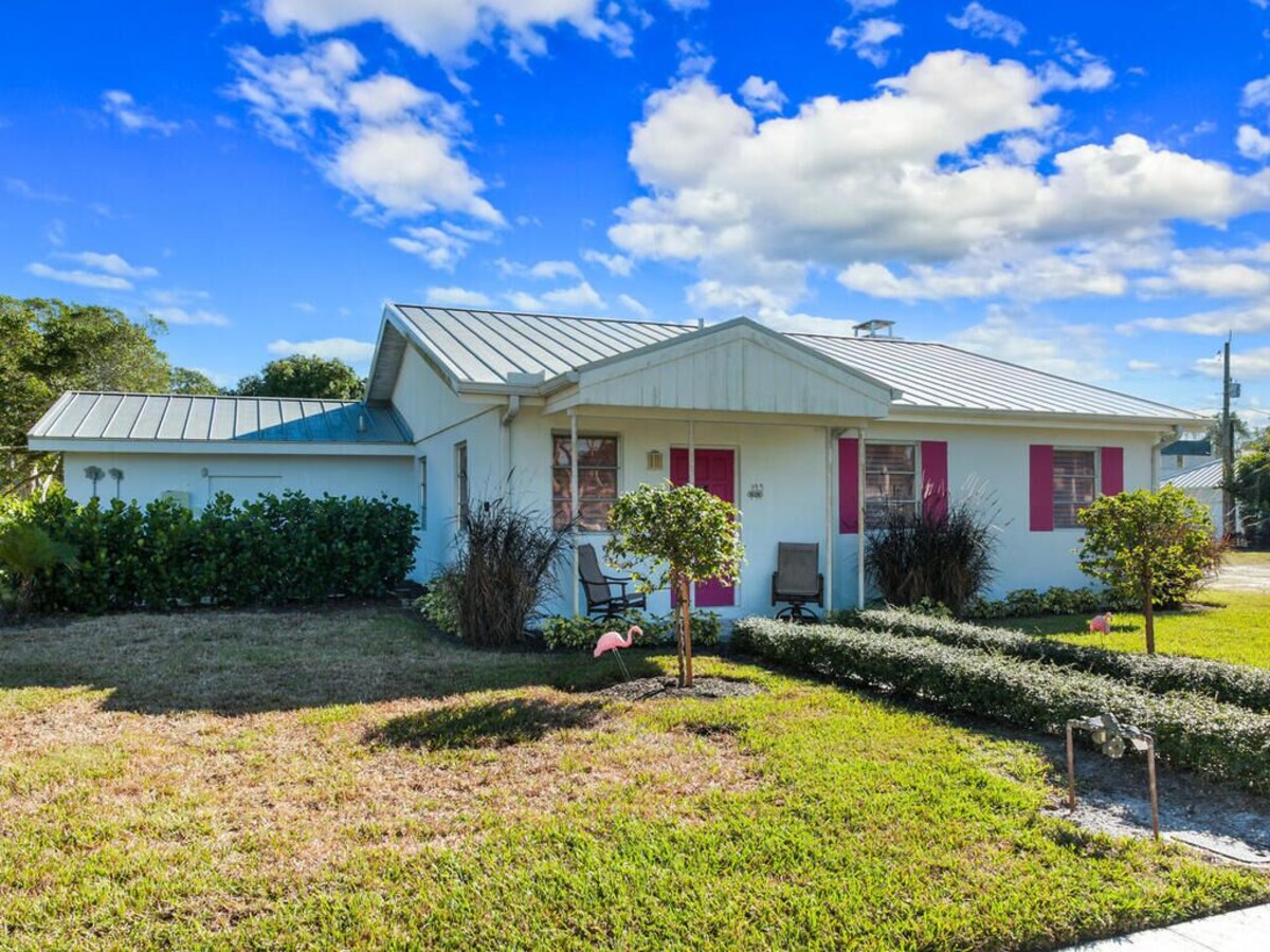 Photo 31 of Quaint Bungalow in Lake Park with Private Pool & Spa - Minutes from Beaches