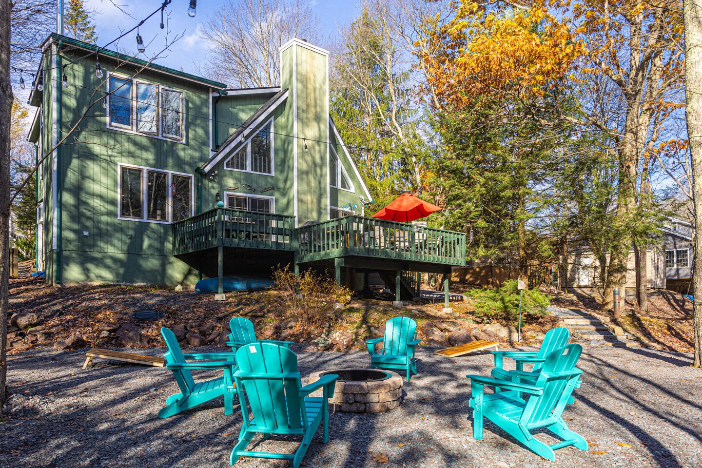 Water Front Lodge Hot Tube Fire pit