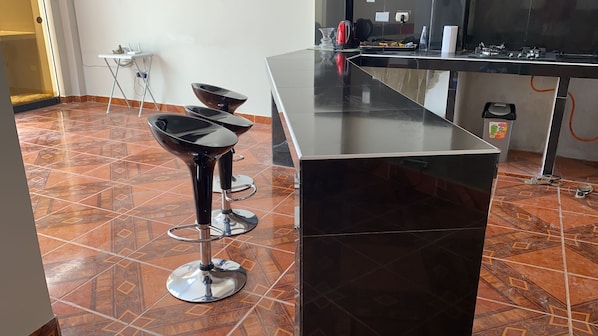 تناول الطعام