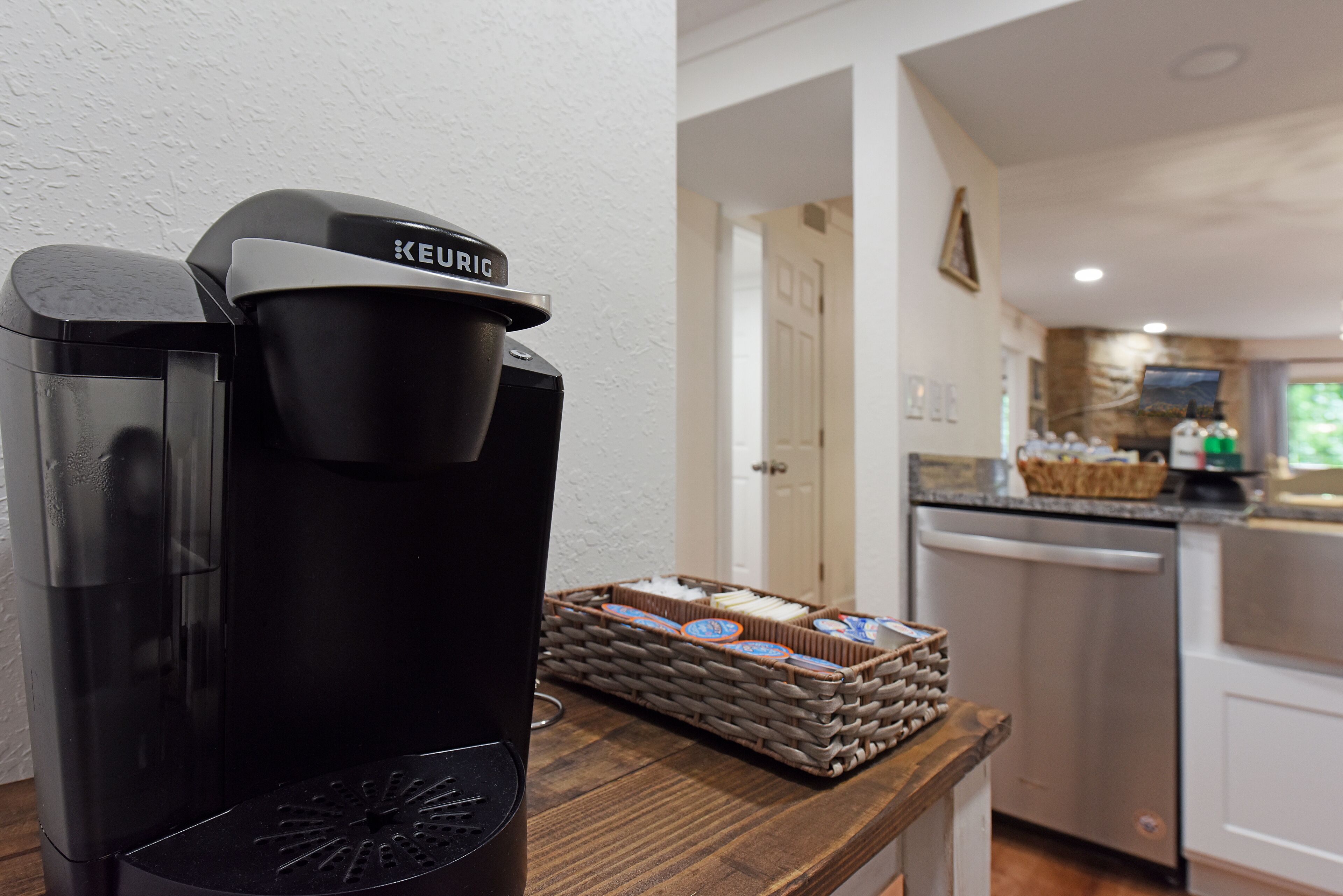 Gatlinburg 🐻3 miles from strip ☕️Coffee Bar😍10 minutes to Pigeon Forge 🐾