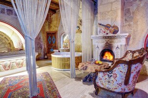 Ropa de cama de alta calidad y cortinas blackout 