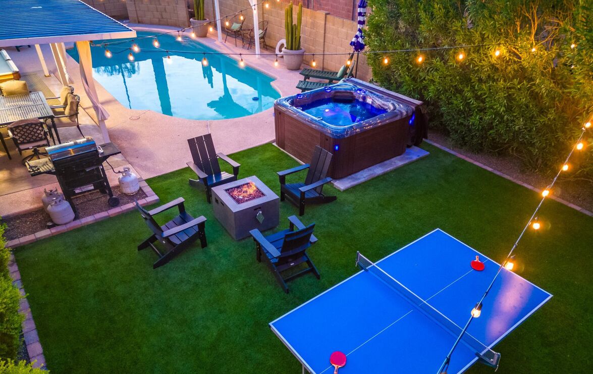 Luxury Oldtown Modern Getaway+Shuffleboard+HeatedPool