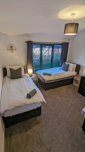 2 عدّة غرف نوم